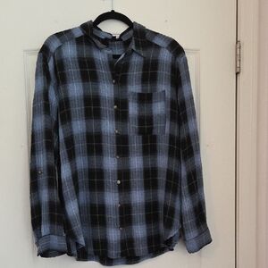 Jane and Delancey Blue and Black Plaid Button Down Shirt sz Large